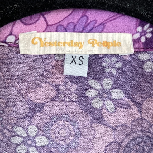 Yesterday People Top - Picture 5 of 5